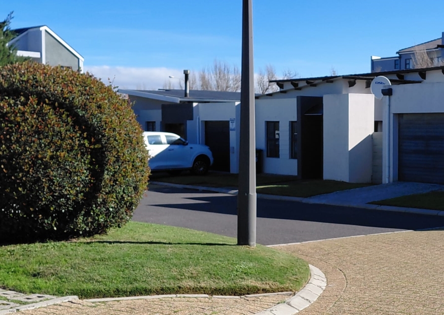 3 Bedroom Property for Sale in Burgundy Estate Western Cape